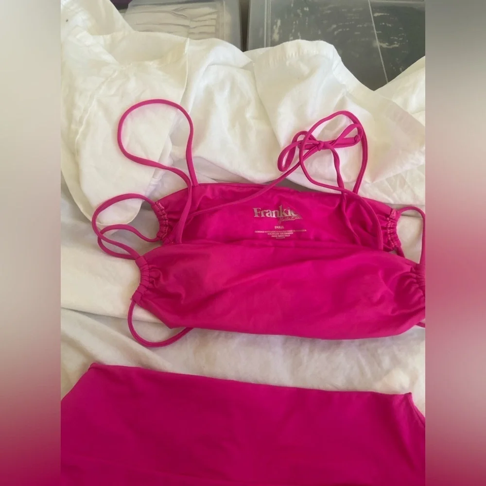 Frankie’s Bikini pink Bikini Set Size Small